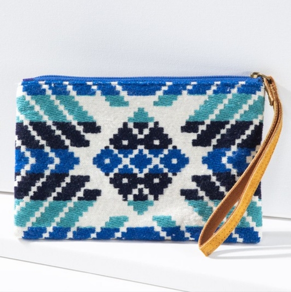 Handmade Hand Beaded Wristlet Clutch - Ethnic Inspired Design - Dyed Fine Cotton - Picture 4 of 7